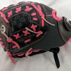 Franklin Fastpitch Pro Series Girl's Softball Mitt Size 11 In Color Pink Right Hand Catch (LHT) Condition New