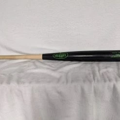 Louisville Slugger Genuine Youth Wooden Baseball Bat Size 30 In/26 Oz Color Black Condition Used