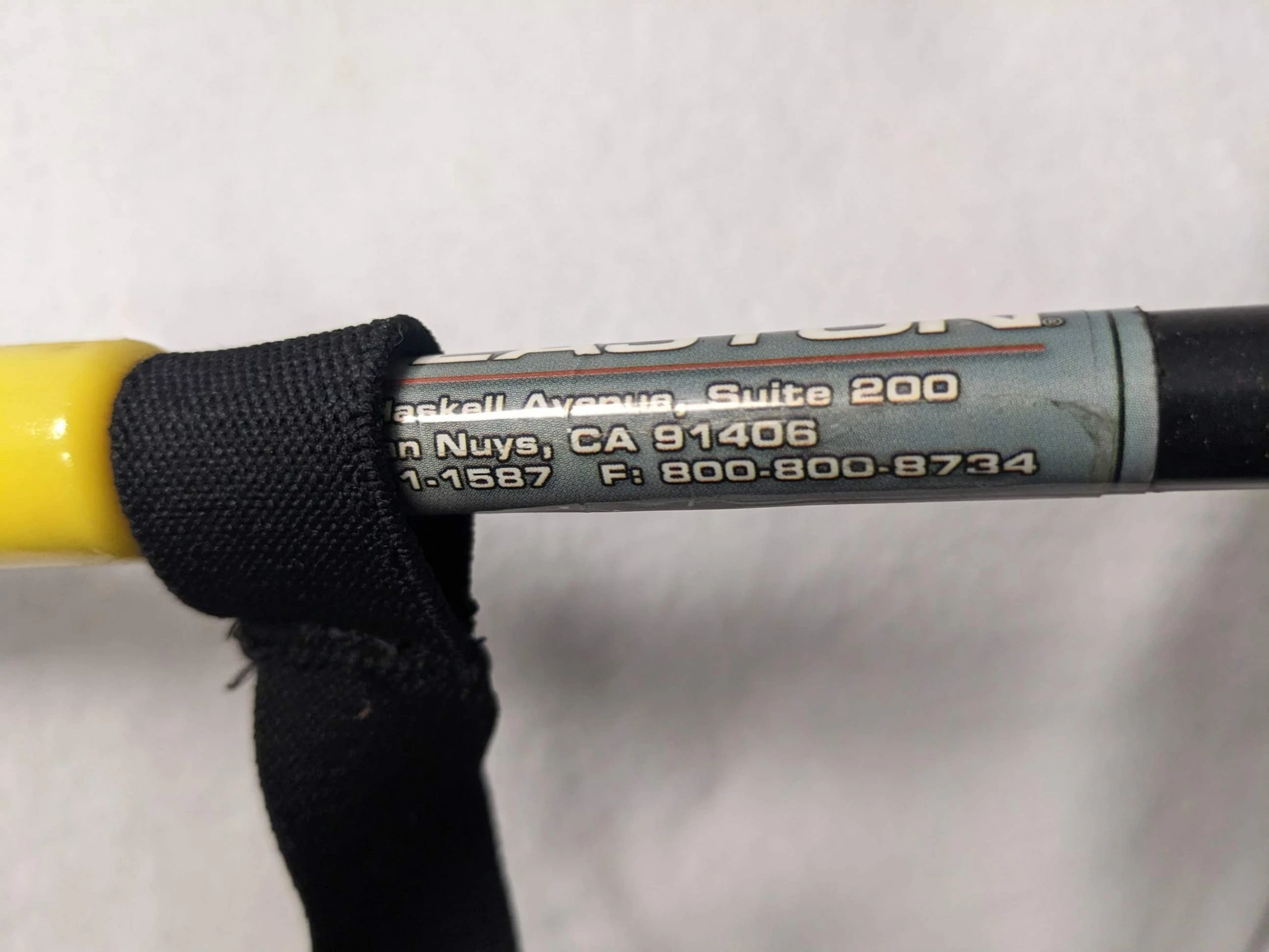 Easton Baseball/Softball Hitting Stick - Swing Trainer Size 56 In Color Yellow Condition Used - Image 4