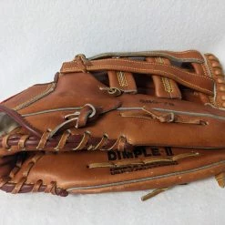SSK Dimple II Steerhide Baseball/Softball Mitt Size13 In Color Brown Left Hand (RHT) Condition Used